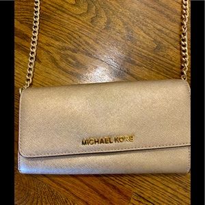 MICHAEL KORS gold crossbody purse